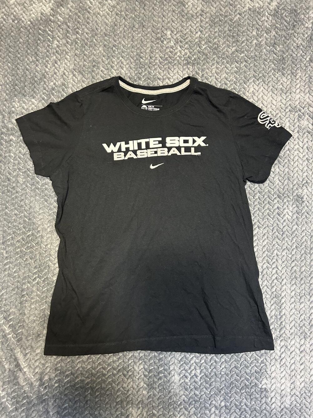 Chicago White Sox T Shirt Youth 2XL Black Cotton Nike Baseball Sports Slim Fit